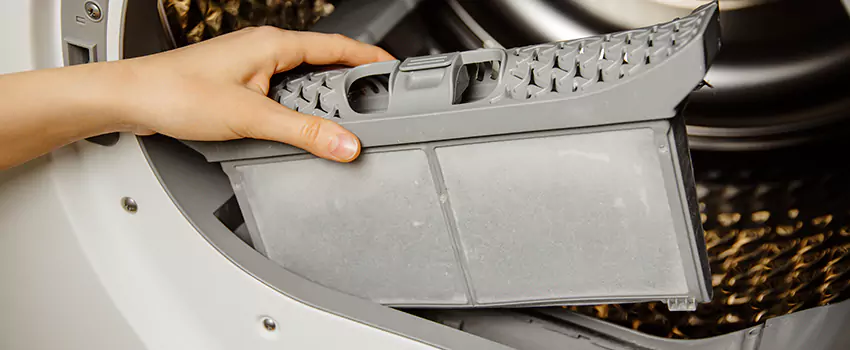 Signs Of A Clogged Dryer Lint Trap in Pflugerville, Texas